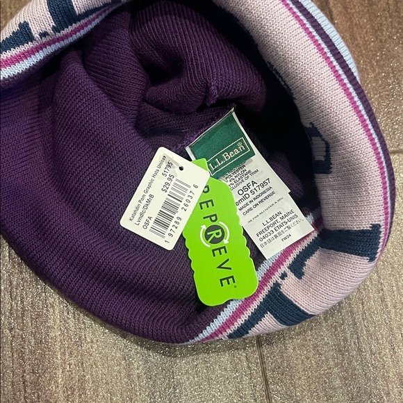 NWT L.L. Bean Adults' Katahdin Pom Hat - Picture 3 of 5